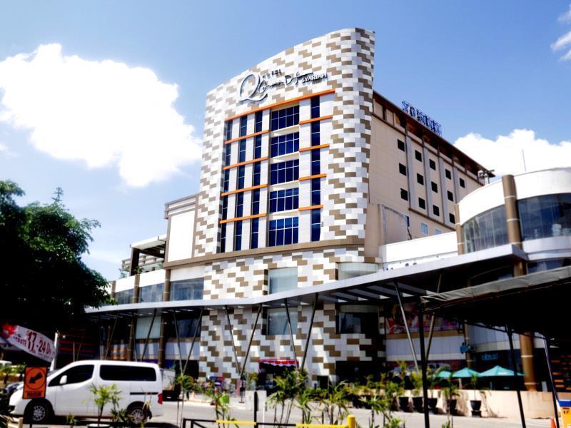 Grand Qin Hotel Banjarbaru Exterior foto